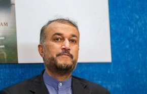 السياسة الخارجية المتوازنة مع الشرق والغرب هي أولوية الحكومة الجديدة