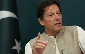دیدار عمران خان با نماینده ویژه آمریکا در امور صلح افغانستان