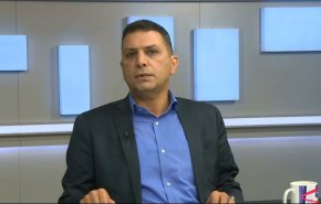 استراتيجي يعدد هزائم المخططات الامريكية بالمنطقة نصفها على يد ايران والمقاومة!