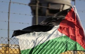 تداوم اعتصاب غذای ۱۴ اسیر فلسطینی و انتقال به سلول انفرادی