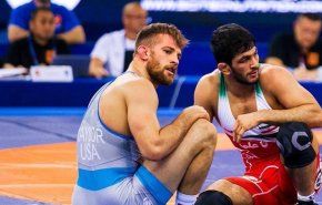 هماوردی حسن یزدانی در فینال المپیک با دیوید تیلور آمریکاییی 