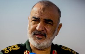 سرلشکر سلامی: منتظر یک حرکت اشتباه از صهیونیست‎ها هستیم تا نابودشان کنیم