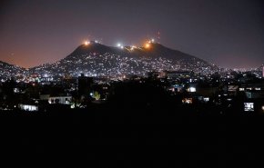 قطعی برق در کابل و حملات هوایی آمریکا به حومه شهر
