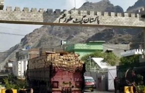 گذرگاه مرزی تورخم به دست طالبان افتاد؛ مرز بسته شد