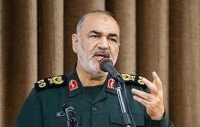 سرلشکر سلامی: باید بر اجرای کامل و نوسازی‌شده طرح شهید سلیمانی تمرکز کنیم

