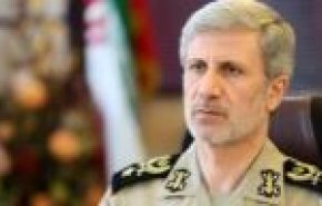 وزیردفاع: بیش از ۹۰ درصد نیازهای دفاعی کشور در داخل تامین می شود