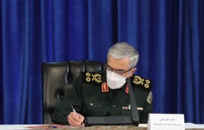 سرلشکر باقری: مداوای بیش از یک میلیون بیمار کرونایی در مراکز درمانی نیرو‌های مسلح