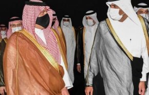 سفر وزیر کشور عربستان سعودی به قطر