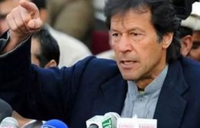 واکنش عمران‌خان به حمله انتحاری طالبان پاکستانی در کویته