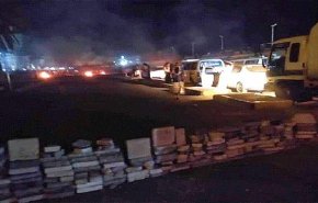 الجوع وانقطاع الكهرباء يفجران احتجاجات غاضبة بالمكلا عاصمة حضرموت
