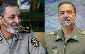 وزیر دفاع بازگشت ناوگروه ۷۵ نیروی دریایی ارتش را تبریک گفت