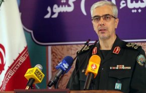 سرلشکر باقری: اعزام ناوگروه 75 نداجا جلوه‌ای از اقتدار و آمادگی نیروهای مسلح کشور است
