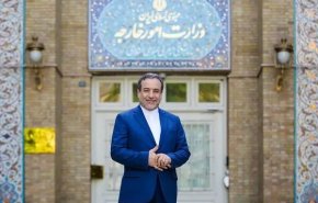 عراقچی: تجربه‌ام را با افتخار در خدمت وطنم قرار می‌دهم
