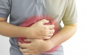 تساعدك على التخلص منه.. مكملات غذائية لعلاج انتفاخ البطن
