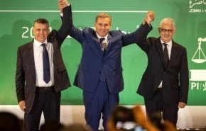 نخست‌وزیر مغرب از تشکیل ائتلاف سه‌حزبی خبر داد