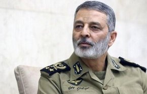 فرمانده ارتش: بصیرت و روحیه سلحشوری موتور محرکه اجرای ماموریتهاست
