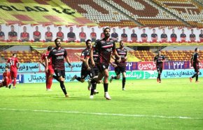 پرسپولیس با پیروزی مقابل فولاد گام نخست را محکم برداشت + فیلم گل ها