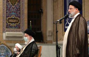 رئیس جمهور: آمریکا و اروپا دچار بحران در تصمیم‌گیری هستند/ اقتصاد کشور را به مذاکره گره نمی‌زنیم