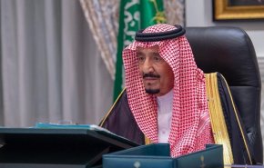 قدردانی شاه سعودی از مواضع کویت و بحرین علیه لبنان