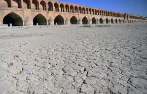 ماموریت رییسی به مرکز بررسی‌های استراتژیک برای احیای زاینده‌رود
