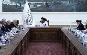 دیدار کاظمی قمی با ملابرادر؛ قدردانی مقام طالبان از میزبانی ایران از پناهجویان افغان