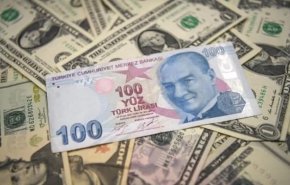 تظاهرات خیابانی در ترکیه به دلیل وضعیت بد اقتصادی و کاهش ارزش لیر