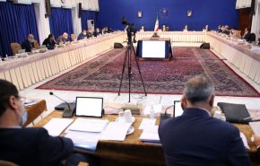 کمیته‌ای برای بررسی افزایش پلکانی حقوق کارکنان در دولت تشکیل شد