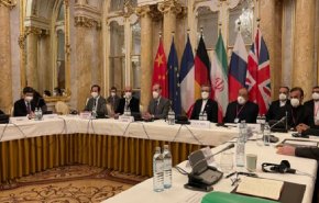 خبرنگار آمریکایی؛ احتمال بازگشت هیأت‌ها به وین در هفته آینده پس از مشورت با پایتخت‌ها