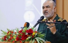 سردار سلامی: کسی در مسیر پیشرفت به ما کمکی نکرد