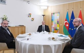 نشست علی اف و پاشینیان برای راه اندازی خطوط ارتباطی در منطقه با حضور نماینده اتحادیه اروپا