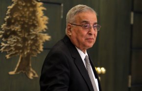 «الدولار الديبلوماسي»: تقشف في الخارجية مقابل «تراجع» سلامة