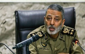 سرلشکر موسوی: تحریم‌ها را به فرصت تبدیل کنیم