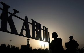 عشرات الأفغان يعتصمون أمام مقر السفارة التركية في كابل