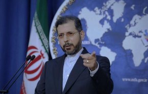 خطیب‌زاده: برای برنامه دفاعی خود از کسی اجازه نمی‌گیریم