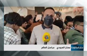 توافد الالاف الى روضة الشهيد ابو مهدي المهندس في النجف 