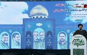 حاج قاسم یک دیپلمات مقتدر و یک میدان‌دار دیپلمات بود/ شهید سلیمانی از عمق جان عقیده داشت آمریکا هیچ غلطی نمی‌تواند بکند