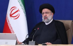 رییسی: حضور مردم در تشییع ۲۵۰ شهید بیانگر عظمت مردم ولایتمدار و وفادار ایران بود