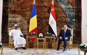 السيسي يبحث مع ديبي الأوضاع السياسية والأمنية في ليبيا