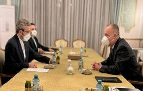 دیدار و گفت‌وگوی معاون سیاسی وزیر خارجه هلند با باقری در وین