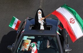 راهپیمایی۲۲ بهمن در شهرهای قرمز خودرویی برگزار می شود