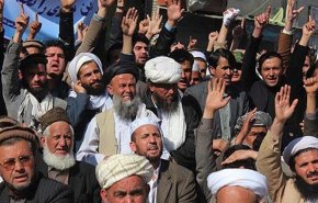 خشم ضد آمریکایی مردم افغانستان در واکنش به خبر مصادره اموال این کشور