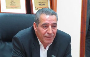 مسؤول في السلطة الفلسطينية يصف لقاءاته مع الاحتلال بالاشتباك!