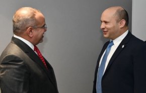 دیدار نفتالی بنت با مسئولان سازشکار بحرین