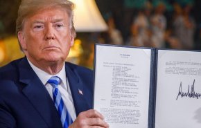 مشاور ترامپ: آمریکا باید سیاست «فشار طاقت‌فرسا» را علیه ایران اجرا کند