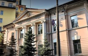 سفارت ایران در اوکراین خواستار ترک شهروندان ایرانی در این کشور شد 
