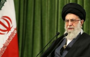 رهبر انقلاب: از مهم‌ترین کارها در انقلاب ترسیم چشم‌انداز است