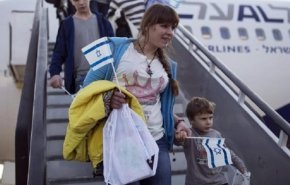 تداوم ماهیگیری صهیونیست‌ها از آب گل‌آلود اوکراین
