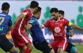  پرسپولیس 1 - استقلال 1/ تساوی شیرین برای آبی های پایتخت در آخرین شهرآورد قرن/ استقلال صدر جدول را با فاصله 6 امتیازی حفظ کرد و یک گام دیگر به قهرمانی نزدیک شد