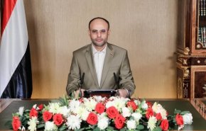 ابراز تأسف جنبش انصارالله از پاسخ ندادن ائتلاف متجاوز به طرح صلح پیشنهادی