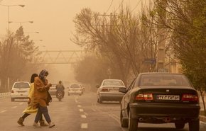 طوفان در راه تهران/ شهروندان تا حد ممکن امشب از منزل خارج نشوند 